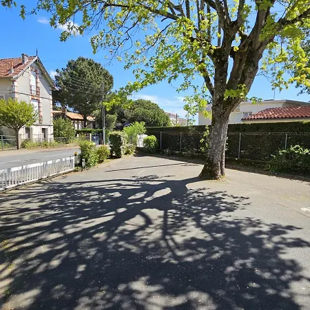 Superbe Duplex A Saint-georges-de-didonne, A 200m De La - Fr-1-71-99 Appartement