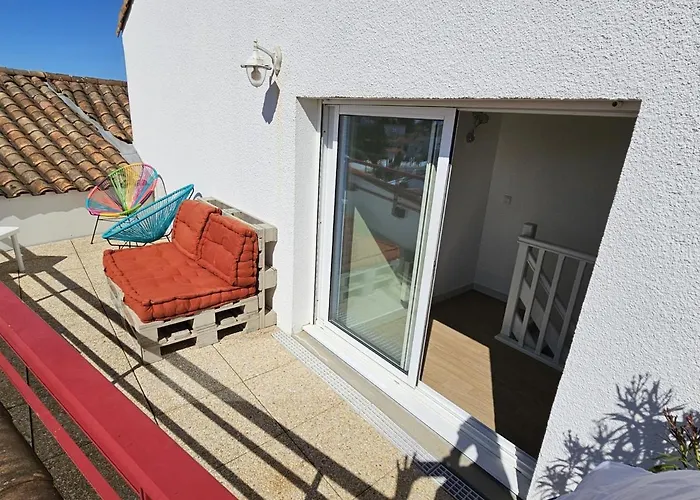 Superbe Duplex A Saint-georges-de-didonne, A 200m De La - Fr-1-71-99 *